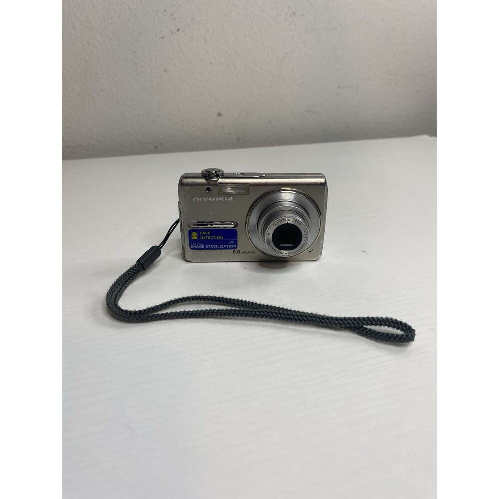Olympus Digital Camera FE-280 8.0 MP No Battery READ DESCRIPTION
